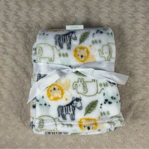 Baby Gear Safari Animals Blanket Zebra Lion Elephant Leaf White Black Green Zoo